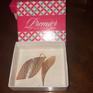 Premier Designs rose gold earrings